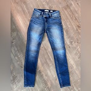 Kancan Jeans